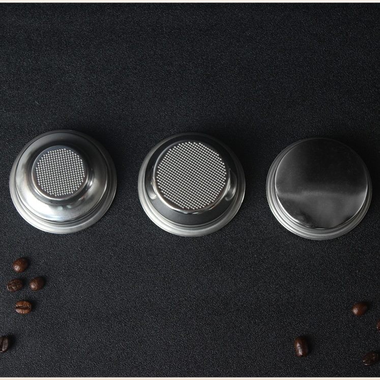 Portafilter bottomless dengan gagang kayu